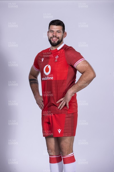 271025 - Wales Rugby Squad Portraits - Rhys Davies