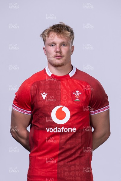 281025 - Wales Rugby Squad Portraits - Blair Murray