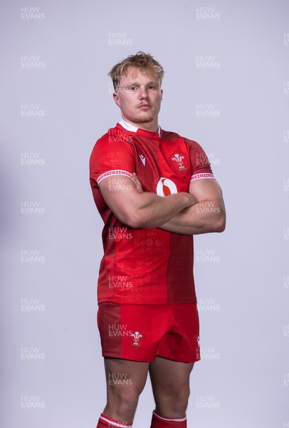 281025 - Wales Rugby Squad Portraits - Blair Murray