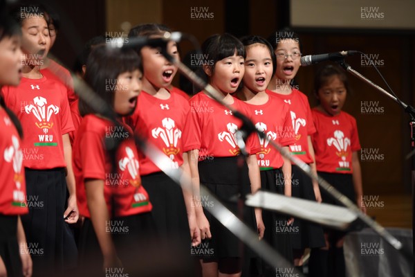 150919 - Wales Rugby Squad Welcome to Kitakyushu Ceremony - Local children sing