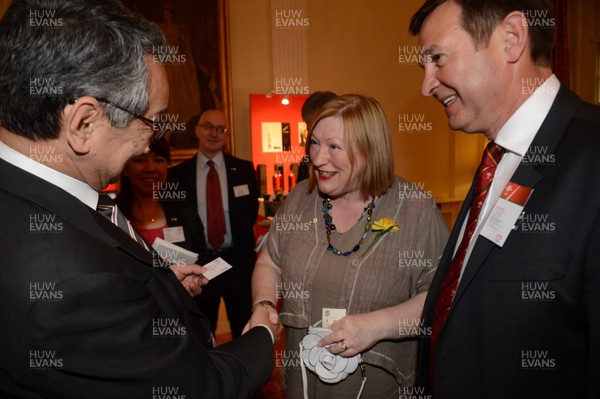 120613 - Wales Rugby Squad Visit British Embassy in Tokyo -Roger Lewis and Edwina Hart