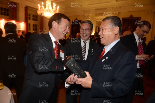 120613 - Wales Rugby Squad Visit British Embassy in Tokyo -Yoshiro Mori and Roger Lewis