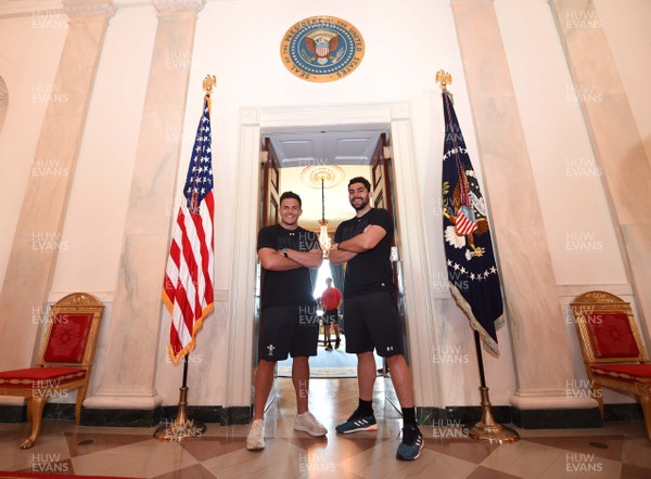 010618 - Wales Rugby Squad Visit The White House - Cory Hill and Ellis Jenkins during a tour of The White House
