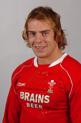 30.10.06 - Wales Autumn International Portraits 2006 - Alun Wyn Jones 
