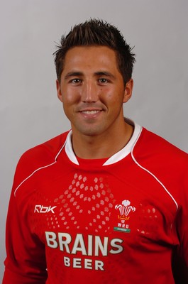30.10.06 - Wales Autumn International Portraits 2006 - Gavin Henson 