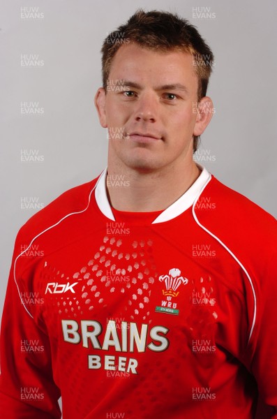 30.10.06 - Wales Autumn International Portraits 2006 - Matthew Rees 