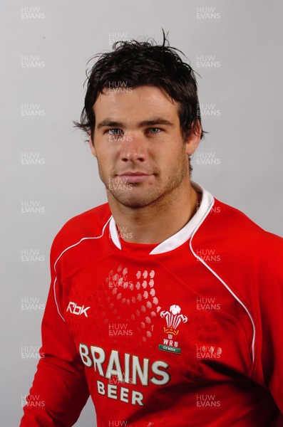 30.10.06 - Wales Autumn International Portraits 2006 - Mike Phillips 