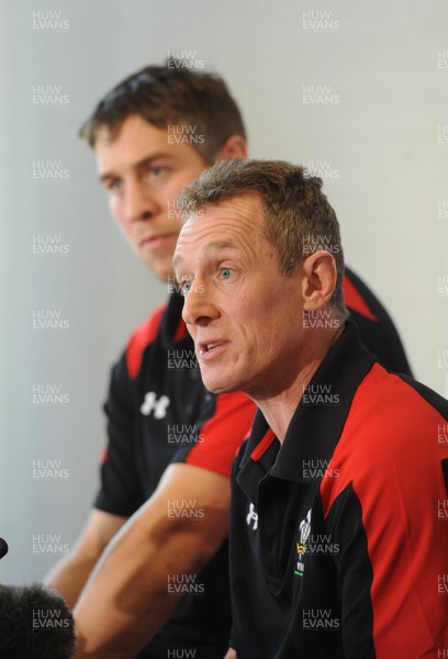 050313 - Wales Rugby Team Announcement -Wales coach Rob Holwey names his team to play Scotland on Saturday with captain Ryan Jones(L)