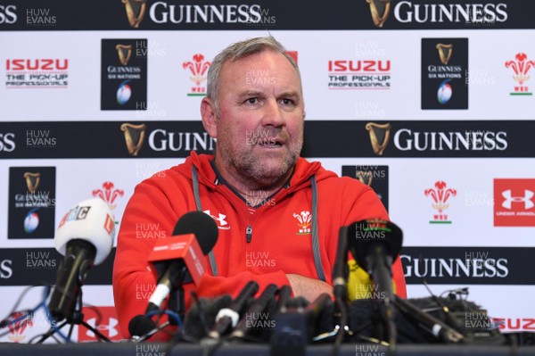 120320 - Wales Rugby Team Announcement - Wayne Pivac talks to media