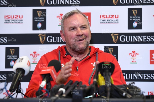 120320 - Wales Rugby Team Announcement - Wayne Pivac talks to media