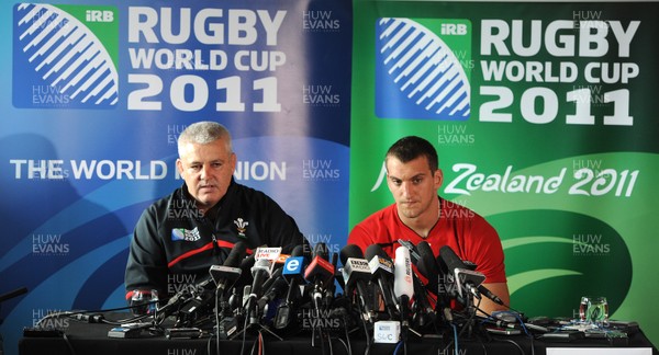 13.10.11 - Wales Rugby Team Announcement - Wales head coach Warren Gatland names his team to play France on Saturday with captain Sam Warburton(R). 