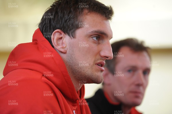 210612 - Wales Rugby Team Announcement -Wales coach Rob Howley(R) names his team to play Australia on Saturday with captain Sam Warburton(L)