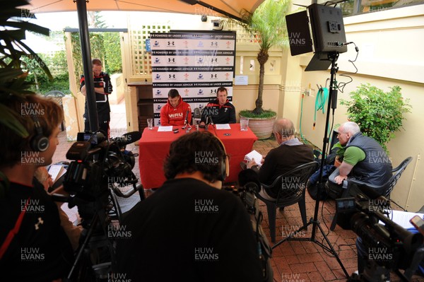 210612 - Wales Rugby Team Announcement -Wales coach Rob Howley(R) names his team to play Australia on Saturday with captain Sam Warburton(L)