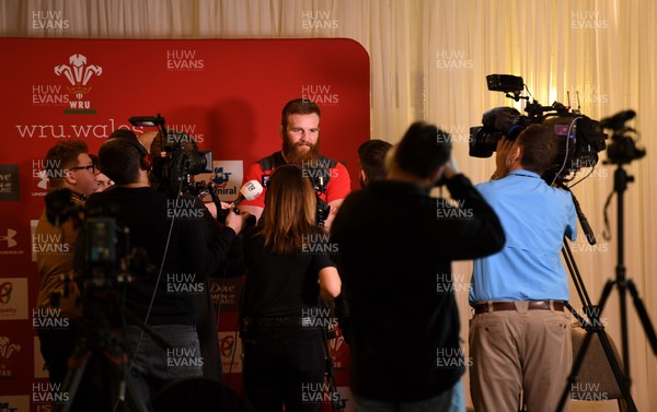 281119 - Wales Rugby Team Announcement - Jake Ball talks to media