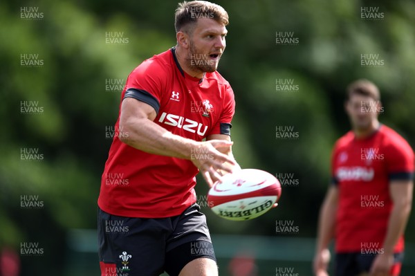 150819 - Wales Rugby Team Announcement and Training - Dan Biggar during training