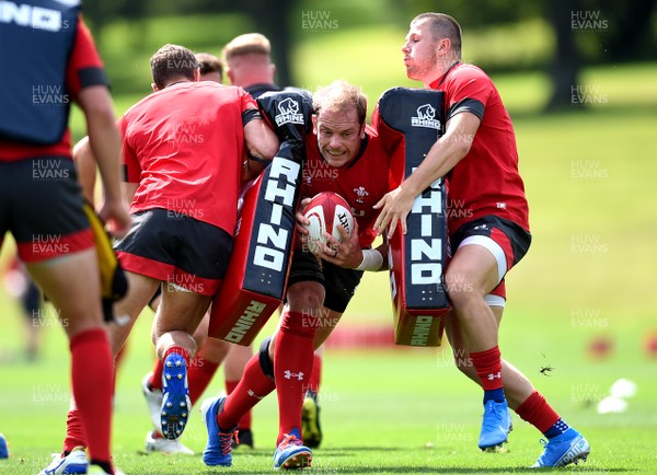 150819 - Wales Rugby Team Announcement and Training - Alun Wyn Jones during training