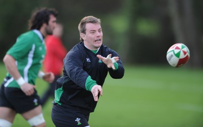 17.11.09 - Wales Rugby Training - Matthew Rees during training. 