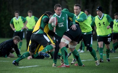17.11.09 - Wales Rugby Training - Shane Williams during training. 