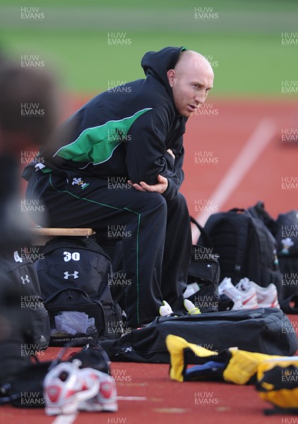 17.11.09 - Wales Rugby Training - Tom Shanklin sits out during training. 