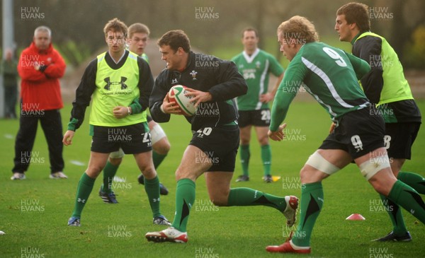 17.11.09 - Wales Rugby Training - Jamie Roberts during training. 