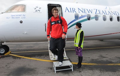 Wales Rugby Team Arrive in Taupo 120911