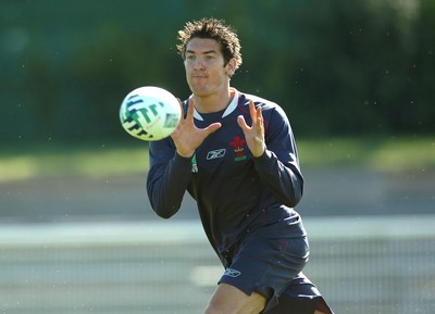 05.09.07 - Wales Rugby World Cup Training - France - James Hook in action during training 