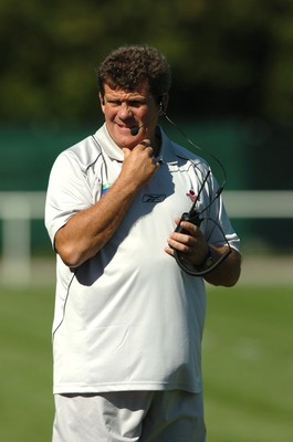 05.09.07 - Wales Rugby World Cup Training - France - Wales Coach, Gareth Jenkins looks on during training 