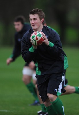 24.11.09 - Wales Rugby Training - Jonathan Davies in action during training. 