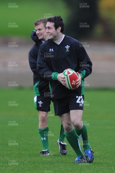 24.11.09 - Wales Rugby Training - Dwayne Peel and Stephen Jones in action during training. 