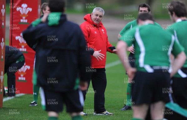 24.11.09 - Wales Rugby Training - Wales head coach Warren Gatland during training. 