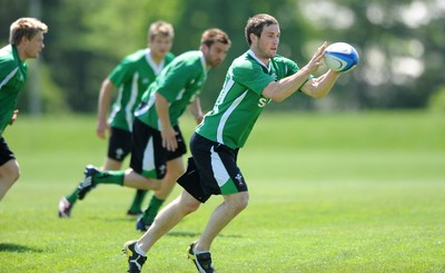26.05.09 - Wales Rugby Training - Andrew Bishop takes a pass during training. 