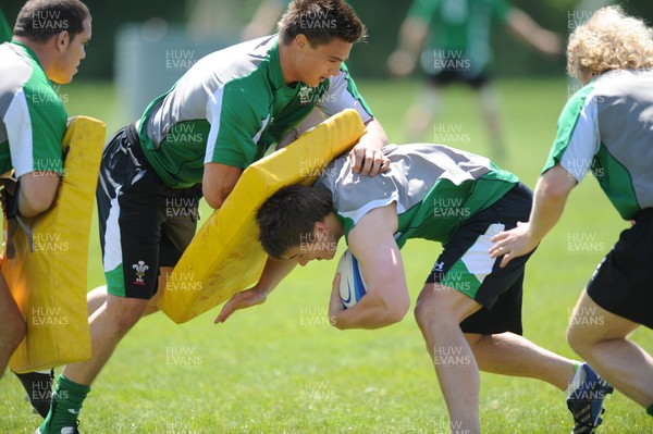26.05.09 - Wales Rugby Training - Jonathan Davies hits Chris Czekaj during training. 