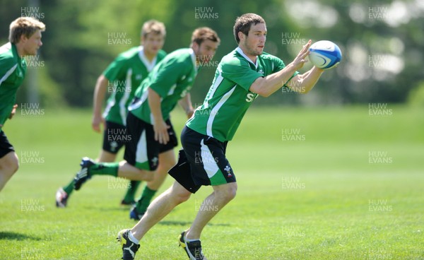 26.05.09 - Wales Rugby Training - Andrew Bishop takes a pass during training. 