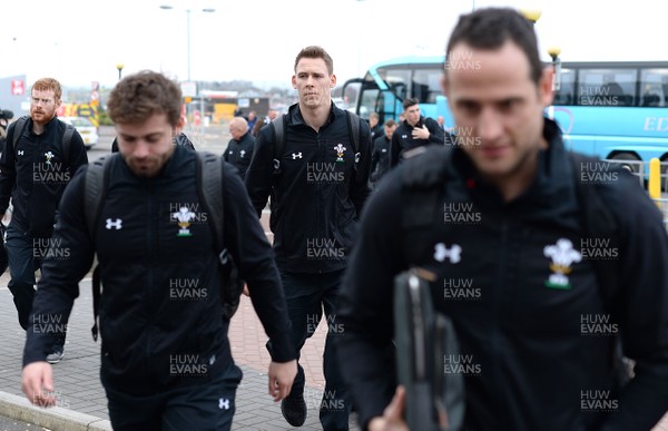 220218 - Wales Rugby Team Travel to Dublin - Liam Williams arrives at Cardiff Airport