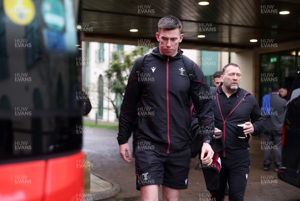 080224 - Picture shows the Wales Rugby Team leaving the Vale Resort for London for their 6 Nations clash against England - Adam Beard