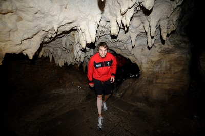 Wales Rugby Team Visit Waitomo Caves 220911