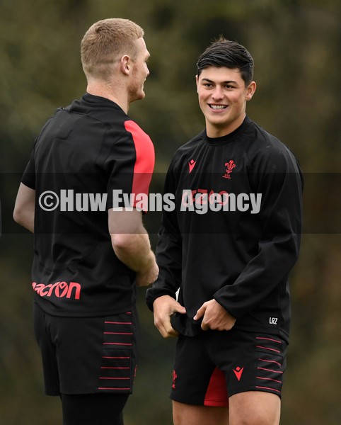 010222 - Wales Rugby Training - Johnny McNicholl and Louis Rees Zammit during training