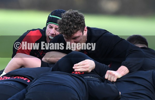 010222 - Wales Rugby Training - Adam Beard and Will Rowlands during training