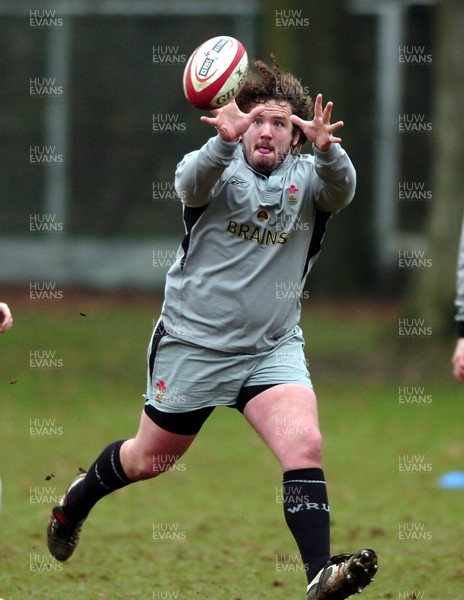 010206  Wales rugby training,Cardiff  Adam Jones keeps his eyes on the ball   