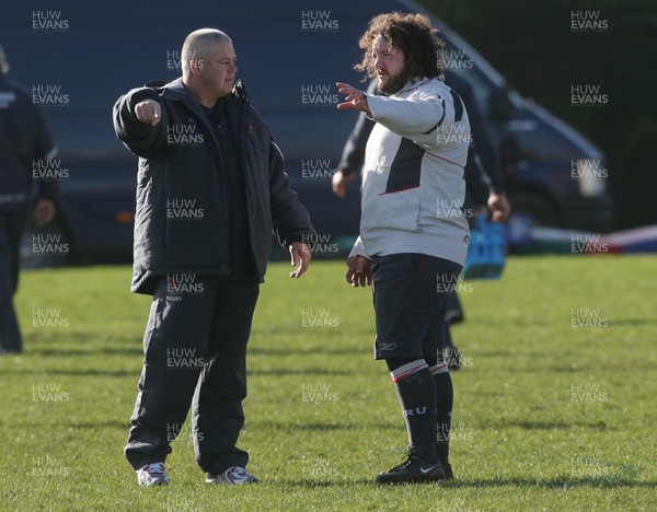 01.02.08  Wales rugby training at St Paul's School,Mortlake. Wales Coach Warren Gatland discusses tactics with Adam Jones during training today(FRI) 