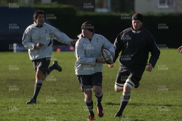 01.02.08  Wales rugby training at St Paul's School,Mortlake. Wales Shane Williams during training today(FRI) 