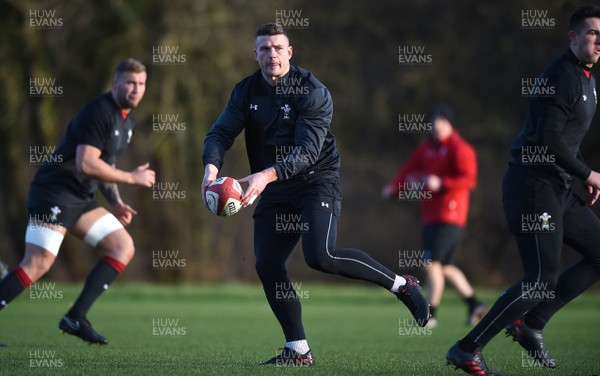 010218 - Wales Rugby Training - Scott Williams during training