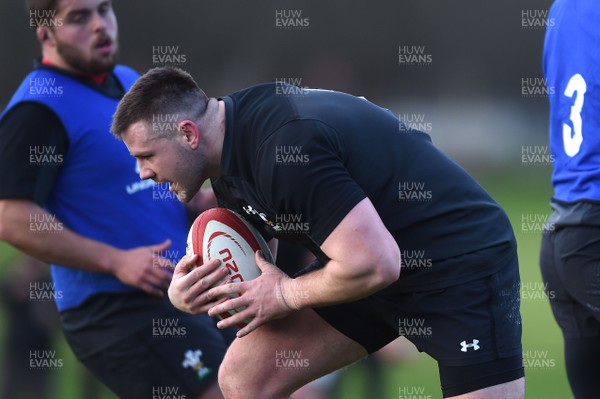 010218 - Wales Rugby Training - Rob Evans during training