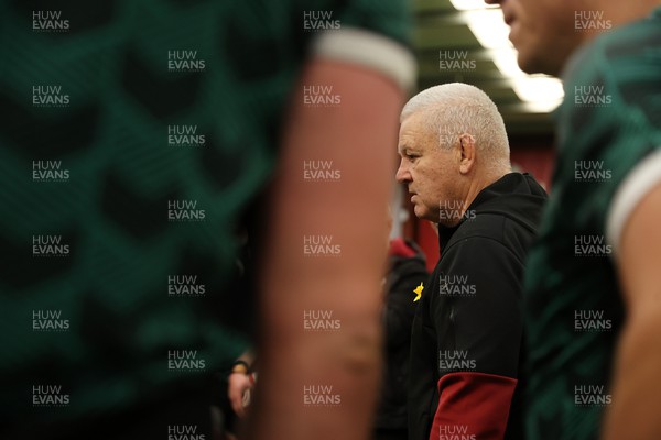 010324 - Wales Rugby Training in the National Centre of Excellence (NCE) - Warren Gatland, Head Coach during training