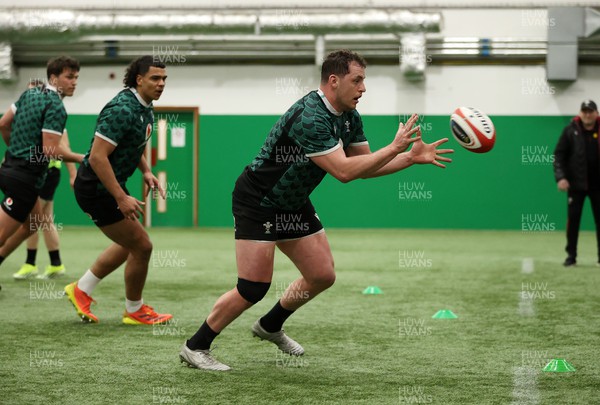 010324 - Wales Rugby Training in the National Centre of Excellence (NCE) - Ryan Elias during training