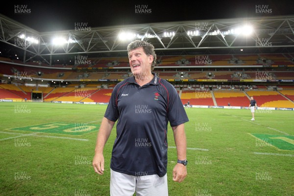 01.06.07  Wales rugby tour to Australia Wales coach Gareth Jenkins at the Suncorp Stadium in Brisbane. 