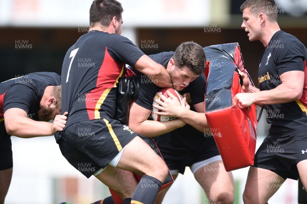 010617 - Wales Rugby Training - Rory Thornton during training