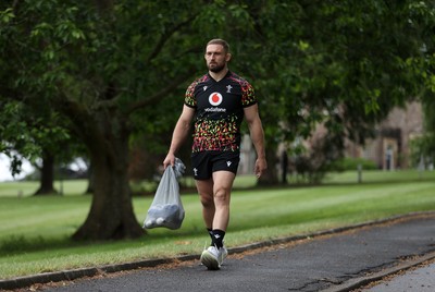 010626 - Wales Rugby Training on the first day of camp at the start of the Nations Championship - Harrison Keddie arrives at training