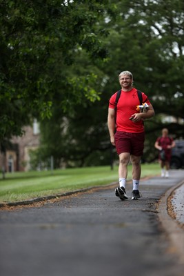 010626 - Wales Rugby Training on the first day of camp at the start of the Nations Championship - Aaron Wainwright arrives at training
