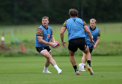 010626 - Wales Rugby Training on the first day of camp at the start of the Nations Championship - Dewi Lake during training